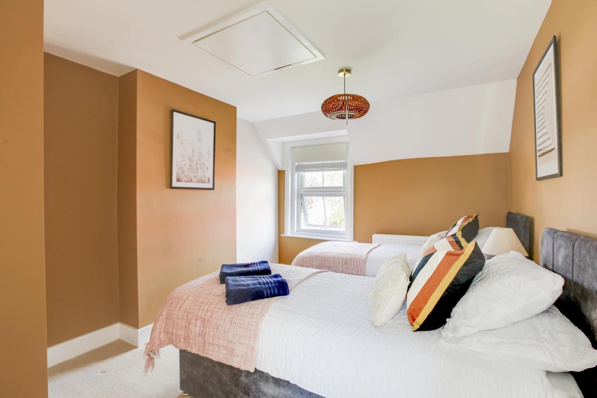 Cosy 3 Bedroom House With Free Parking And Wifi Колчестер Екстер'єр фото